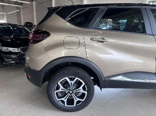 Renault Captur Iconic 1.3 TB - 2024