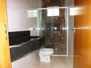 VENDE-SE CASA JD EBENEZER EM MARINGÁ