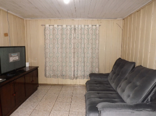 VENDE-SE 2 CASAS NO TERRENO JD ALVORADA PROX. PRAÇA SÃO VICENTE