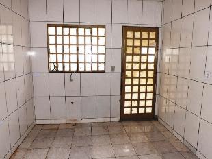 ALUGA-SE 2 CASAS NO TERRENO JD PARAISO