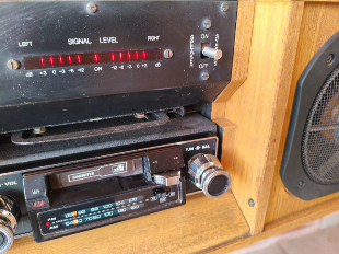 RÁDIO CORUJINHA BOSCH GEMINI E TOCA-FITAS TKR