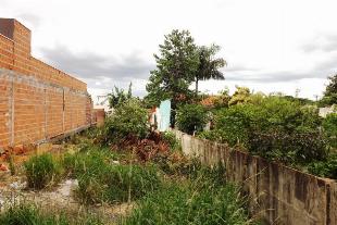 VENDE-SE 1/2 TERRENO VILA MORANGUEIRA PRÓX. AV. SÃO DOMINGOS