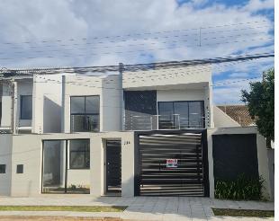 A venda com 3 suítes + piscina spa no Jardim Tóquio - Maringá