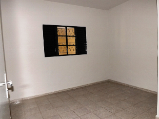 ALUGA-SE CASA JD NOVO OASIS PRÓX. AV. GUAIAPÓ