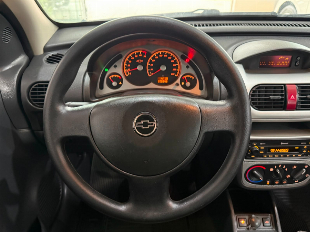 Chevrolet Corsa Premium 1.4 Flex Completo