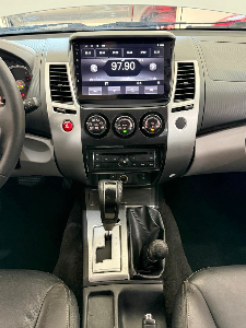 Mitsubishi Pajero Dakar Hpe 3.5 Flex 4x4 Automatica  *7 Luages*