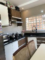 CASA EM MANDAGUAÇU-JD PARAISO 2