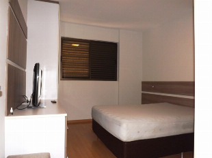 ALUGA-SE APTO MOBILIADO ED. CAMILA ELENA CENTRO DE MARINGÁ