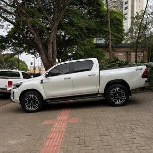 TOYOTA HILUX CDSRXA4FD 2022