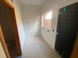 Sobrado com 4 Quartos e 130 m² no Jardim Montreal - Maringá/PR