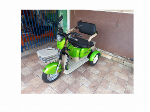 **TRICICLO ELÉTRICO SUPER 800W – NOVO!**