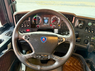 Scania 124 R440 Streanline Completo Toco