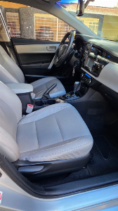 Vendo Corolla XEI Prata 2016 R$87.700