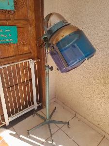 Imagem do anuncio Secador antigo de cabelo
