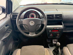 Crossfox 1.6 Flex Completo