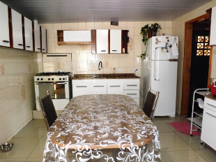 VENDE-SE CASA JD ALVORADA OU TROCA POR APTO (-) VALOR