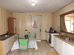 VENDE-SE 2 CASAS NO TERRENO JD ALVORADA PROX. PRAÇA SÃO VICENTE