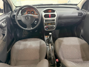 Chevrolet Corsa Premium 1.4 Flex Completo