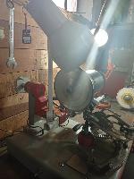Vendo maquina de afiar alicates de cutículas.