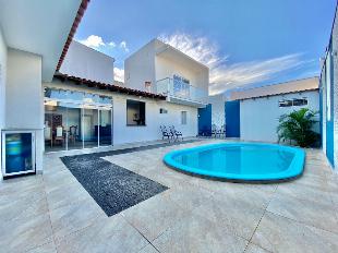 OPORTUNIDADE DE CASA SEMI MOBILIADA COM 05 SUÍTES NO JARDIM REAL