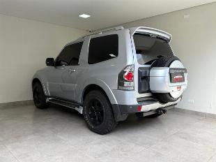 Mitsubishi Full 3D 3.8 V6 Aut. 4x4 Sem Retoque