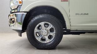 Dodge ram laraime 2500 Aut 6.7 Diesel 4x4 55Mil km interior Bege