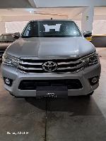 VENDE-SE HILUX