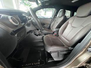 Renault Captur Iconic 1.3 TB - 2024