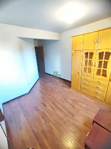 Ótimo Apartamento com 3 quartos - Zona 7