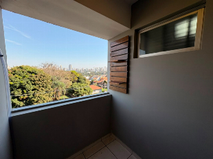 Apartamento Mobiliado para Locação Próximo à Unicesumar em Maringá/PR