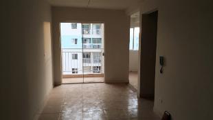 Vende-se apartamento de 3 quartos no condomínio Havana, na avenida Alziro Zarur, 893, Maringá (Pr.)