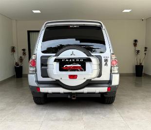 Mitsubishi Full 3D 3.8 V6 Aut. 4x4 Sem Retoque