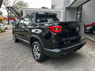 Fiat Toro Freedom Road 2.416v flex aut.