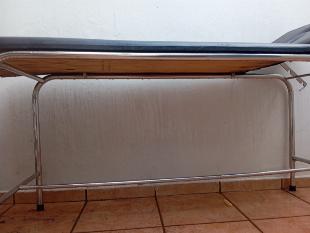 Mesa clínica e massagens
