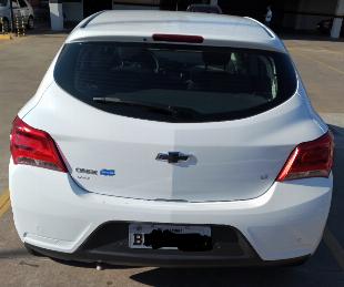 Onix LT 1.0 Hatch Único Dono
