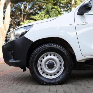 TOYOTA HILUX CHLSTM4FD 2017