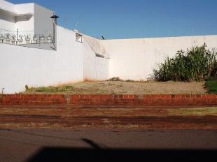 VENDE-SE EXCELENTE TERRENO JD. TÓQUIO PRÓX. AV. MORANGUEIRA