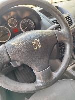Peugeot 207 1.4 Preto