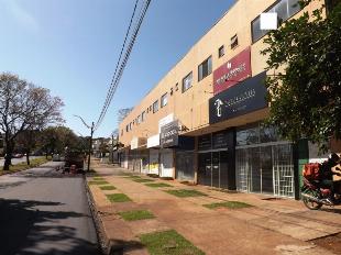 ALUG-SE SALA SOBRE LOJA CENTRO COMERCIAL PINHEIROS