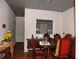 VENDE-SE CASA JD ALVORADA