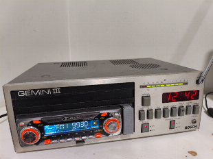 RÁDIO BOSCH GEMINI 3