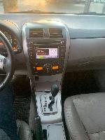 COROLLA GLI 2011