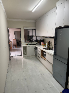 CASA NO JARDIM PARIS VI