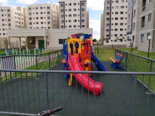 Apartamento com 2 dormitórios para alugar, 50 m² por R$ 1.650,01/mês - Jardim América - Maringá/PR