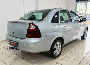 Chevrolet Corsa Premium 1.4 Flex Completo