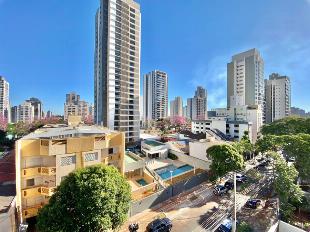 BELÍSSIMO APARTAMENTO SEMI MOBILIADO NO EDIFÍCIO TERRAÇO INGÁ