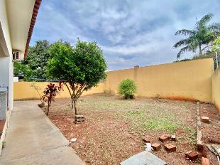 EXCELENTE CASA SEMI MOBILIADA NA ZONA 05