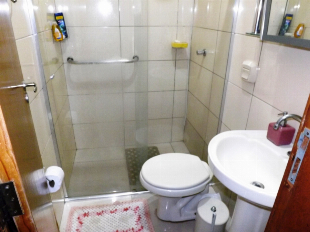 VENDE-SE BELO SOBRADO SEMI MOBILIADO AREA CENTRAL PRÓX. SHOOPING AVENIDA CENTER