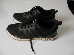Tênis Adidas Preto n. 38