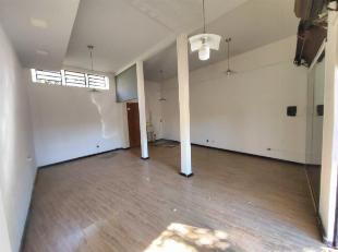 Sala para Locação - 50 m² na Av. Kakogawa, Maringá!